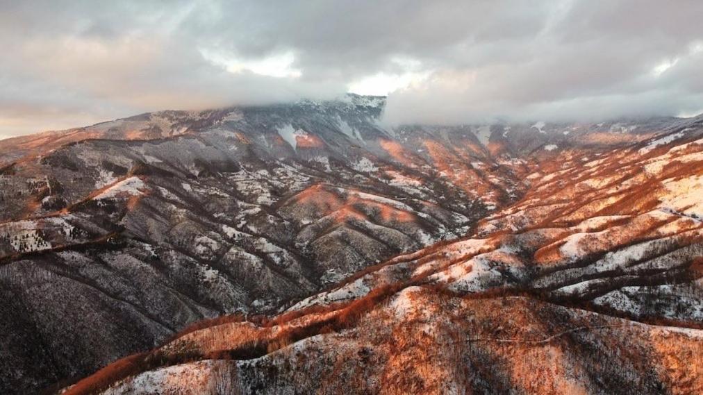 Lodge Zeleni Svet Crni Vrh Buitenkant foto