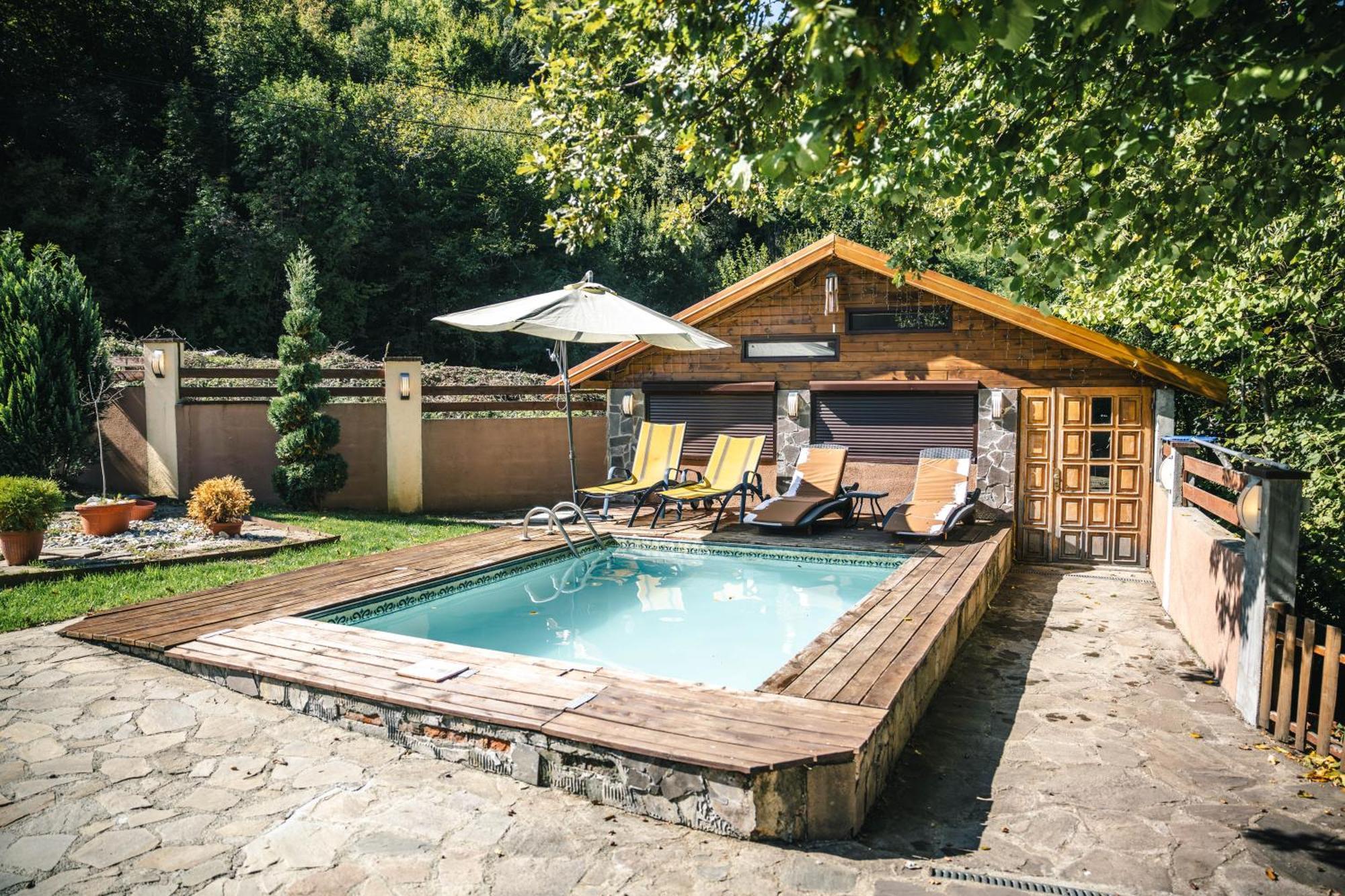 Lodge Zeleni Svet Crni Vrh Buitenkant foto