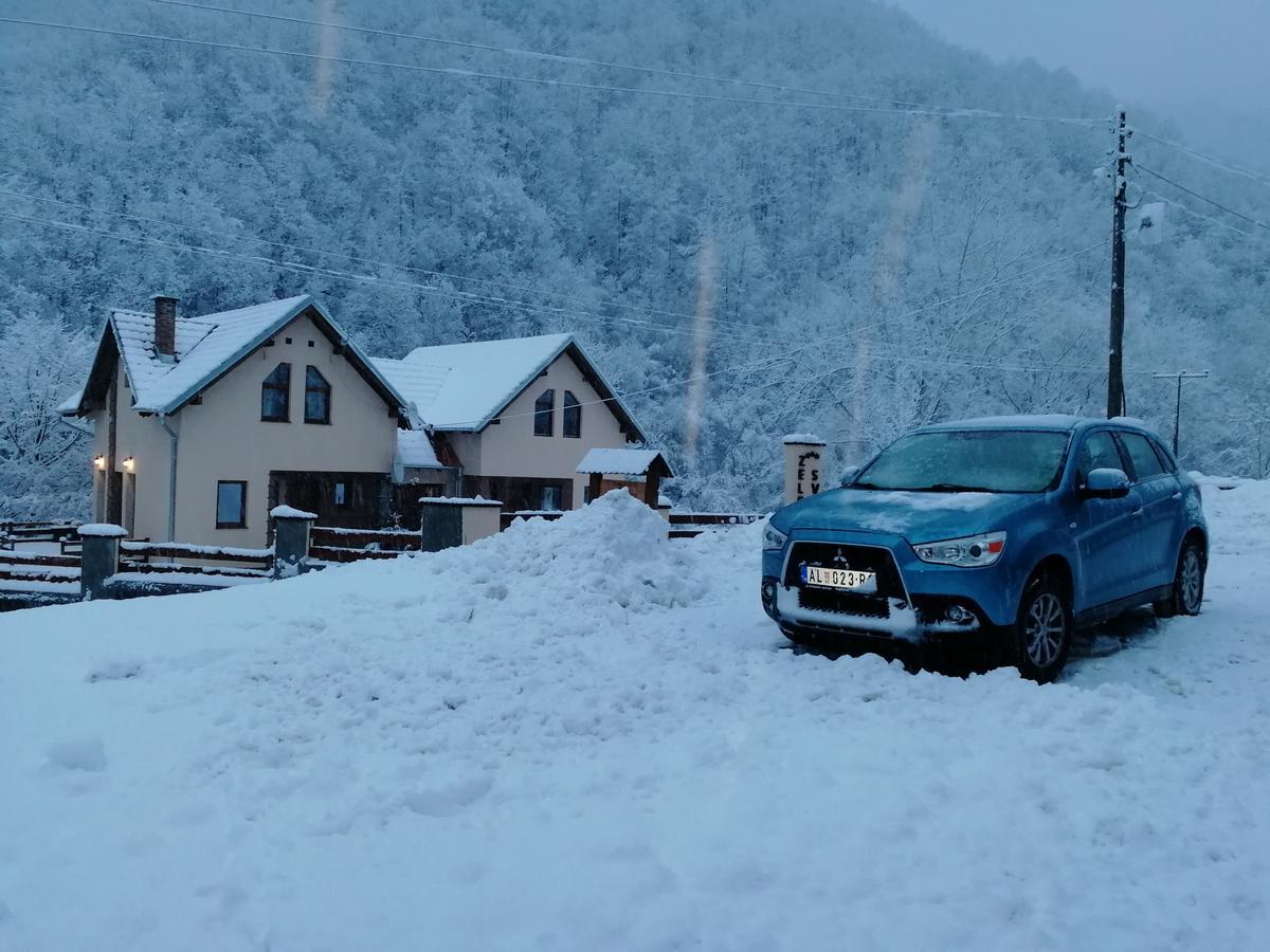 Lodge Zeleni Svet Crni Vrh Buitenkant foto